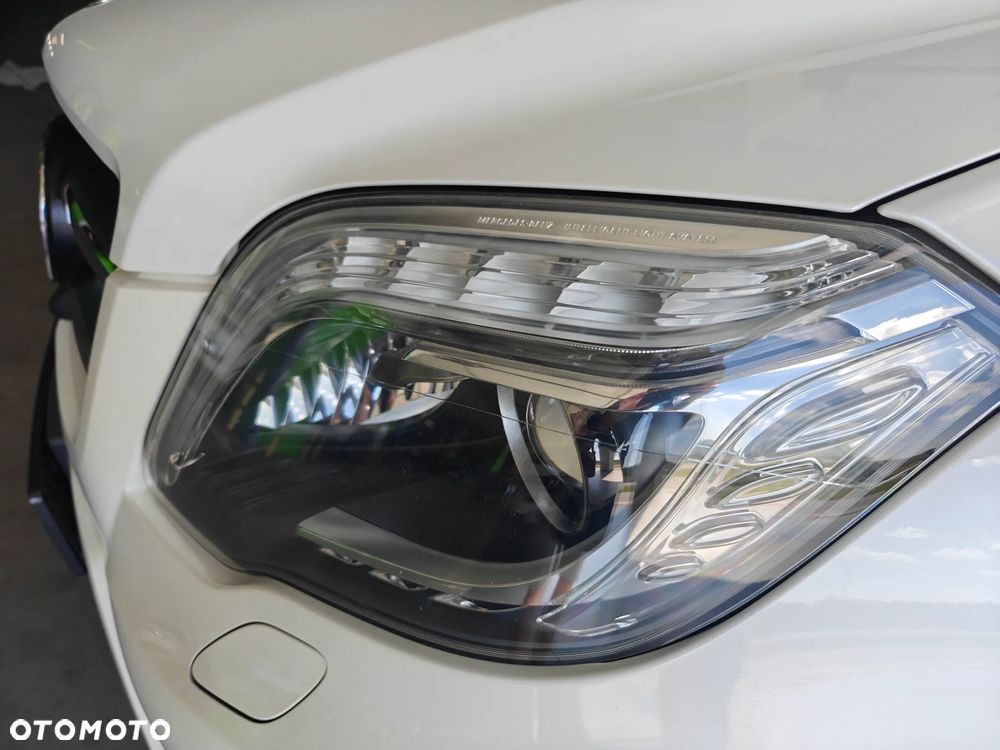 Mercedes-Benz GLK 350 4-Matic - 19