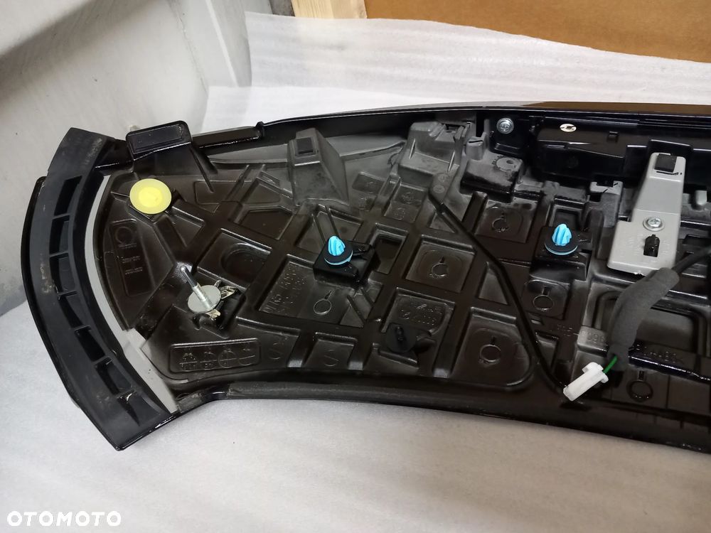 Spojler klapy tył z lampą stop MAZDA CX30 DFR5-B0966 Warszawa - 11