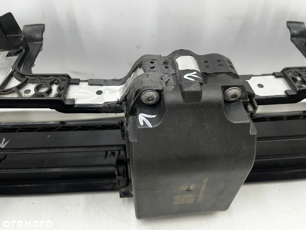 Osłona chłodnicy BMW iX3 G08 Lift LCI 21-25r. DOLNA żaluzja roleta kierownica wlot powietrza zderzak - 17