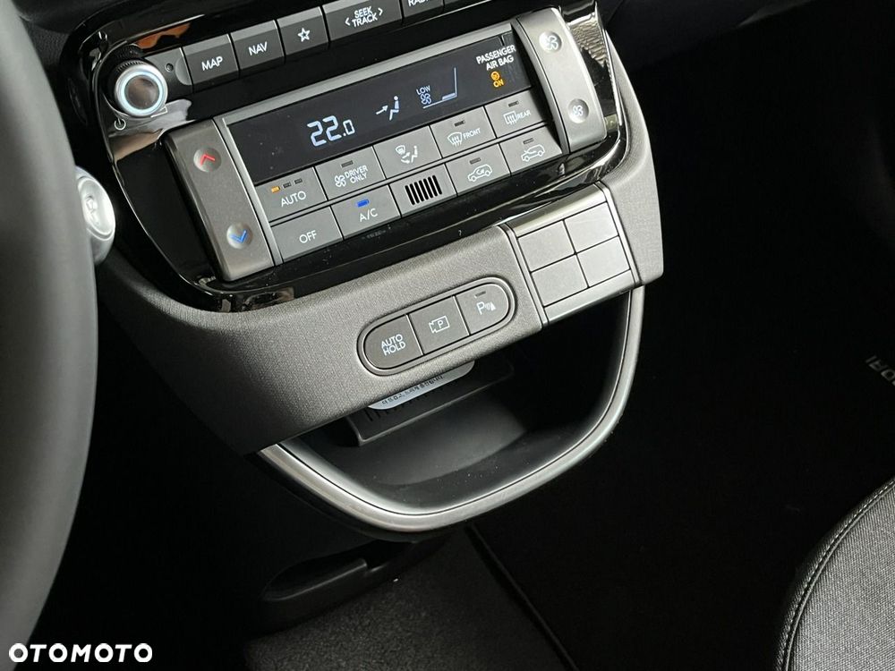 Hyundai Inster - 12