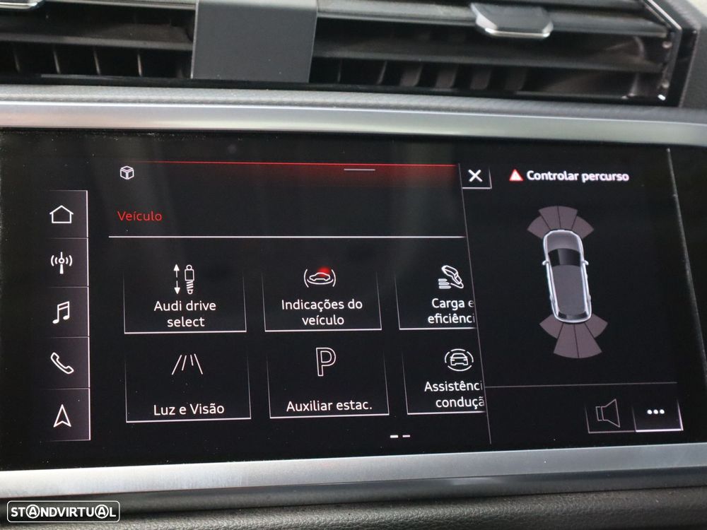 Audi Q3 45 TFSIe S tronic - 14