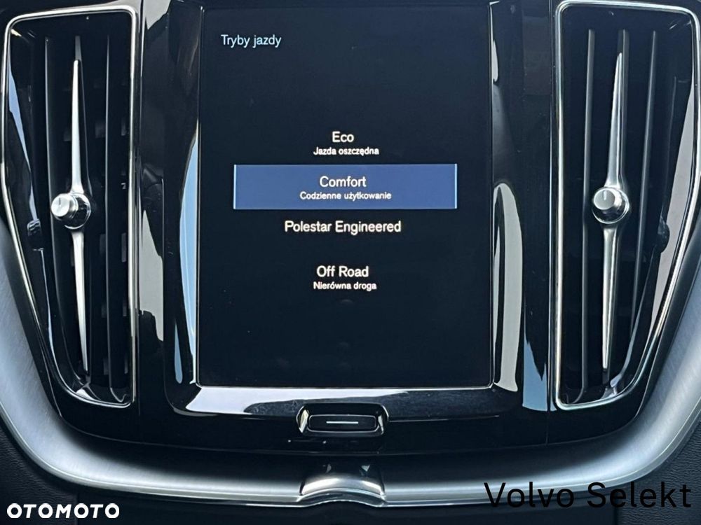 Volvo XC 60 - 22