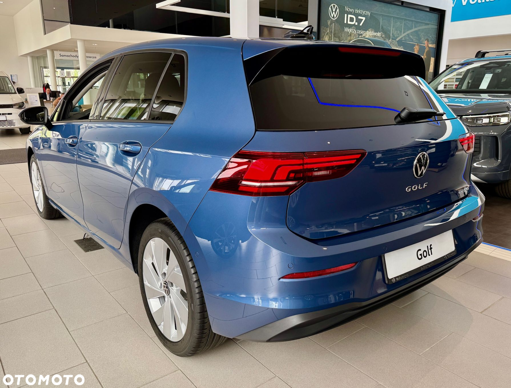 Volkswagen Golf - 4