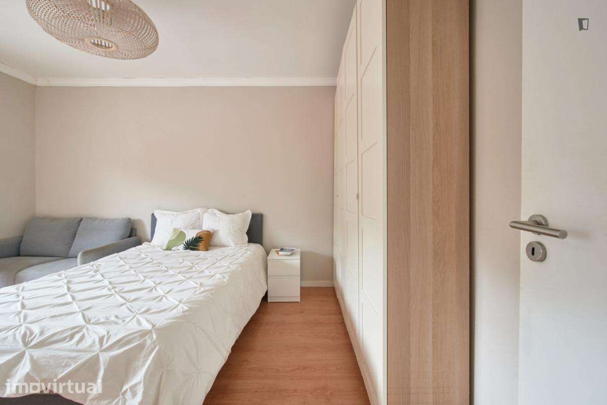 Quarto - localizado em Arroios Lisbon - Grande imagem: 2/15