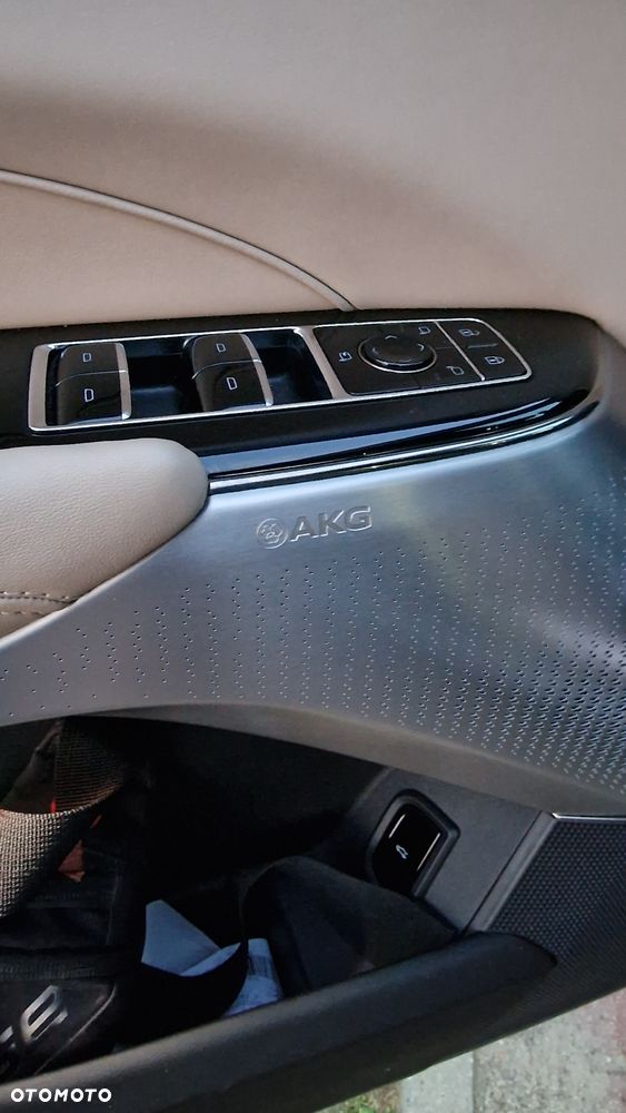 Cadillac LYRIQ Sport - 20