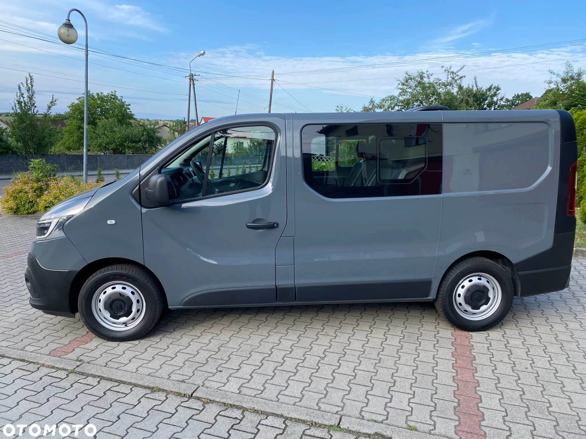 Renault Trafic 2.0 Doka 6 Osobowa Samochód Ciężarowy N1 Rejestracja 11.2021r - 2
