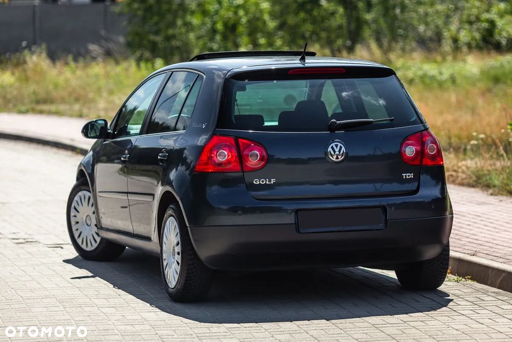 Volkswagen Golf 1.9 TDI DPF Tour - 16