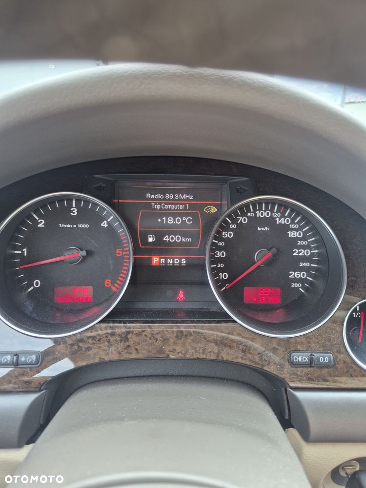 Audi A8 4.2 TDI Quattro - 6
