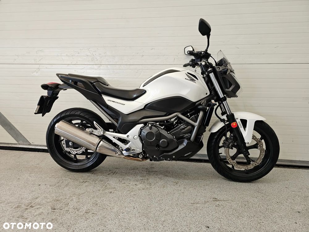 Honda NC - 16
