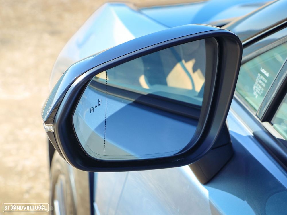 Lexus RZ 450e Luxury Bi-Tone - 22