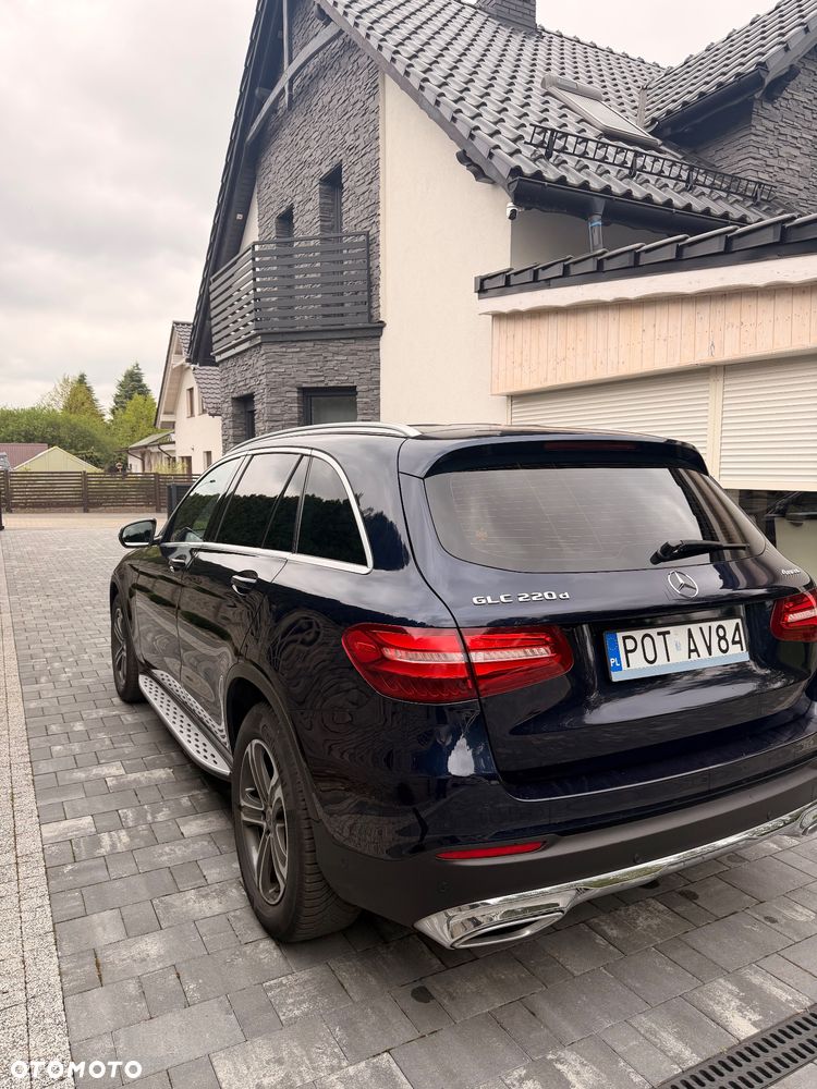 Mercedes-Benz GLC 220 d 4Matic 9G-TRONIC - 4