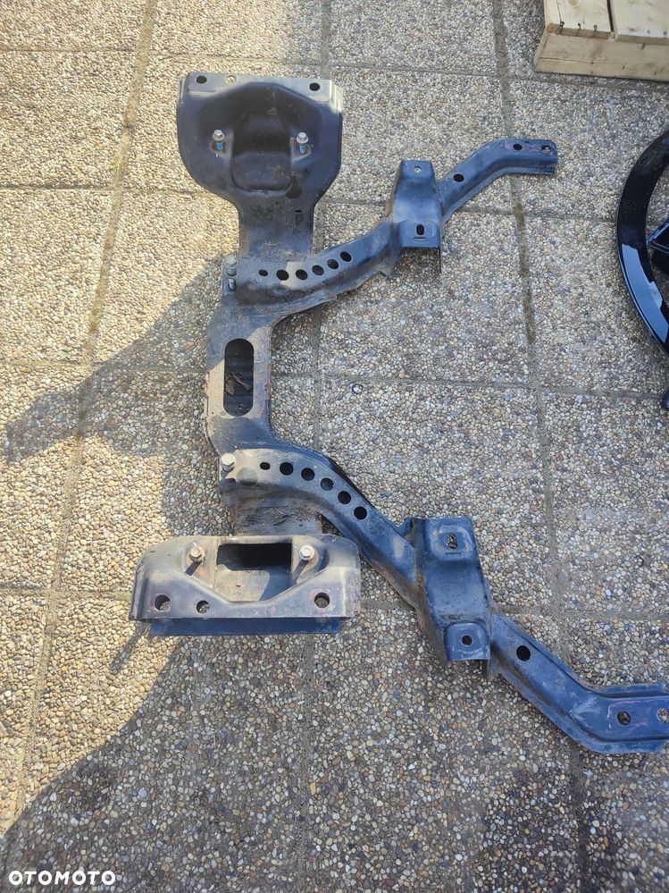 Ford Mustang 2005-10 wózek sanki pod silnik