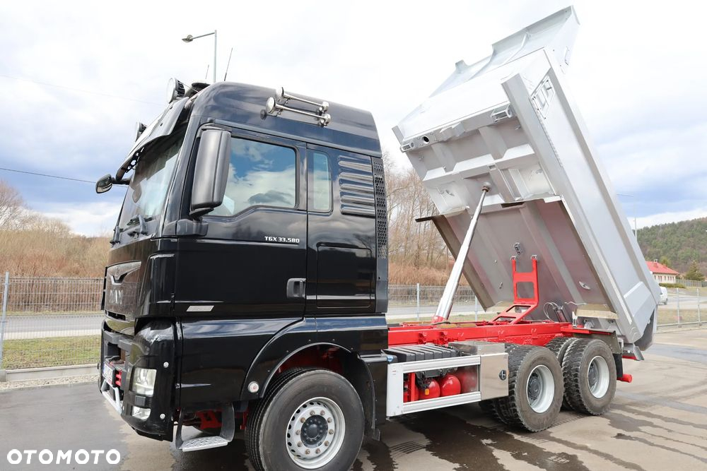 MAN TGX - 17