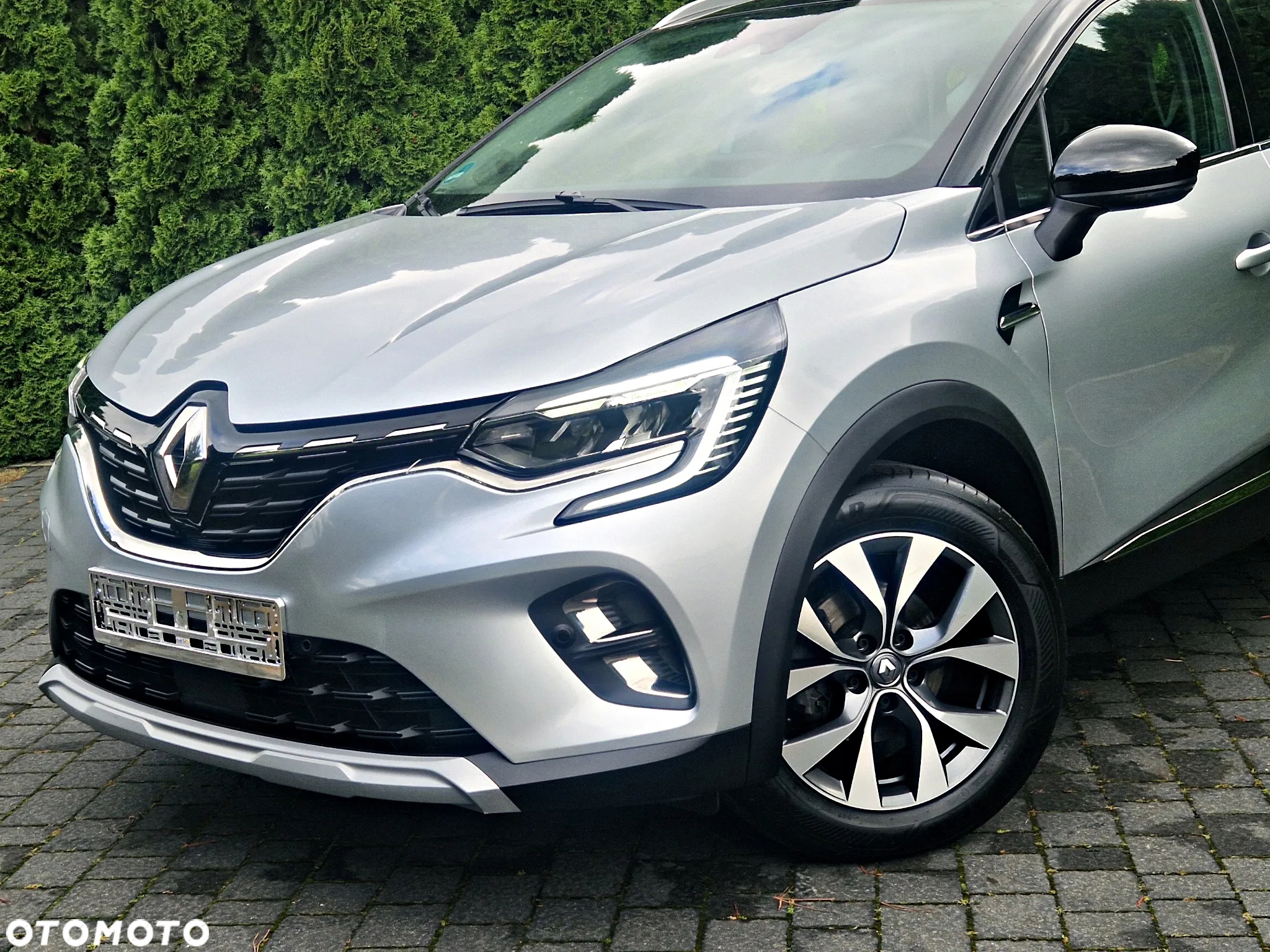 Renault Captur 1.3 TCe Intens EDC - 16