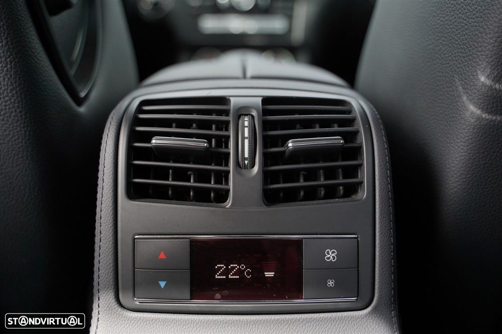 Mercedes-Benz CLS 250 - 16