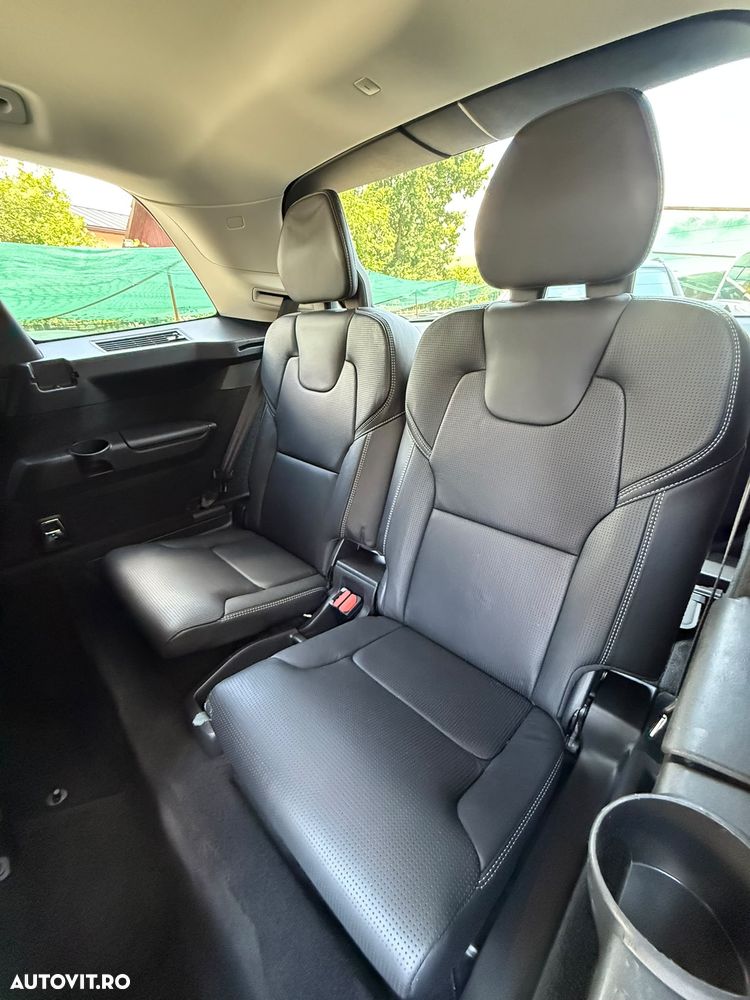 Volvo XC 90 - 13