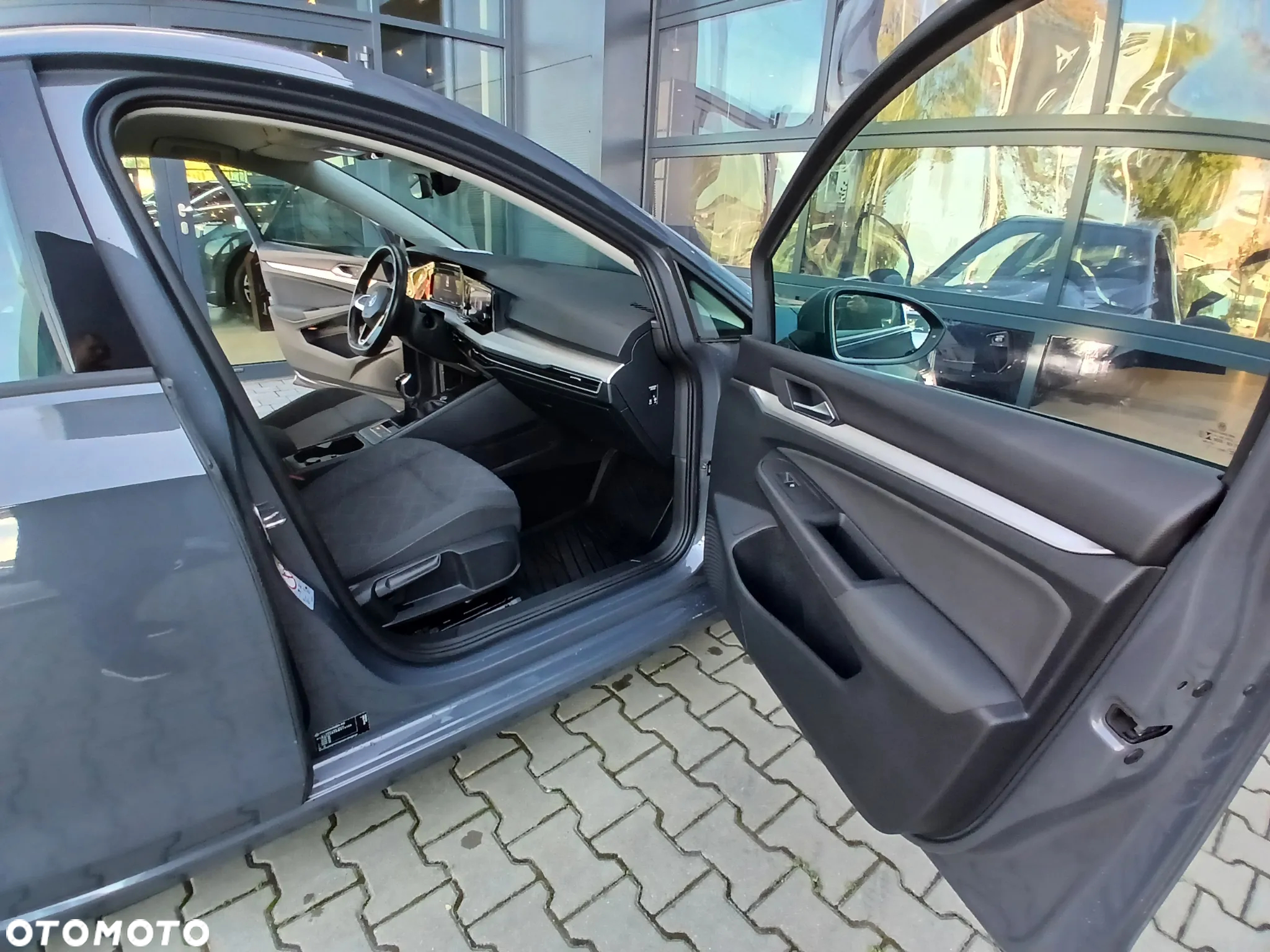 Volkswagen Golf VIII 1.0 TSI Life - 20