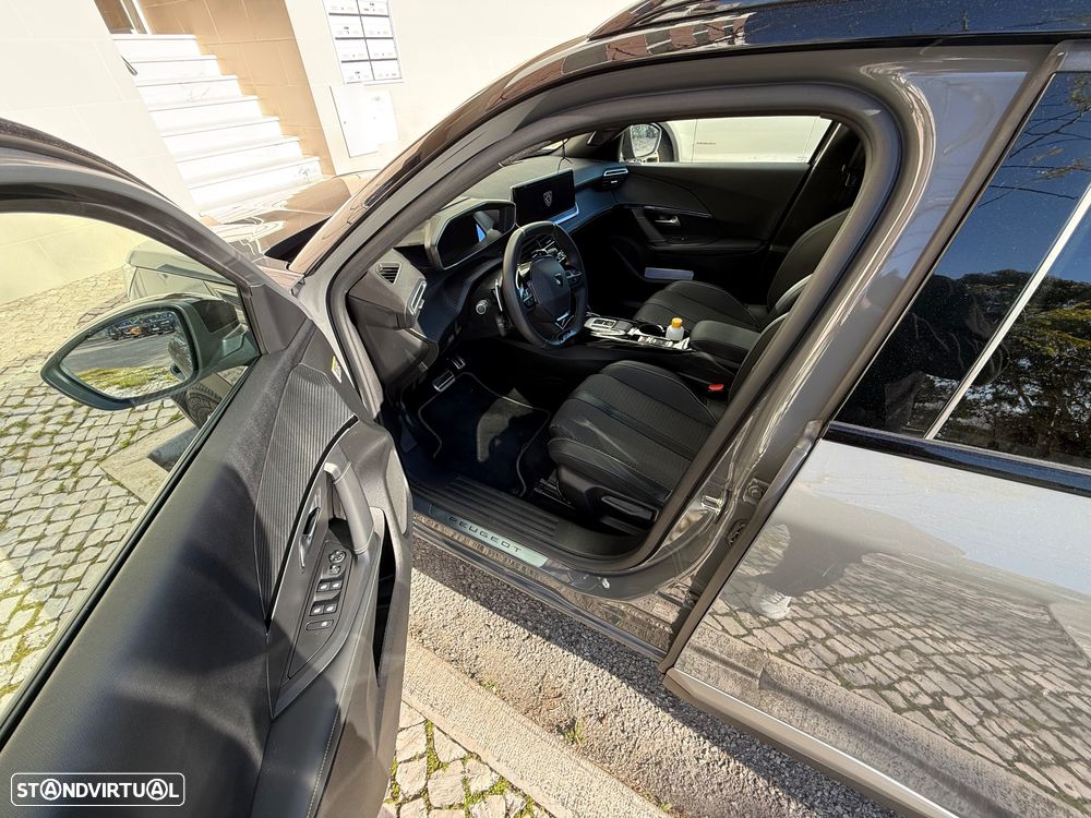 Peugeot 2008 - 5