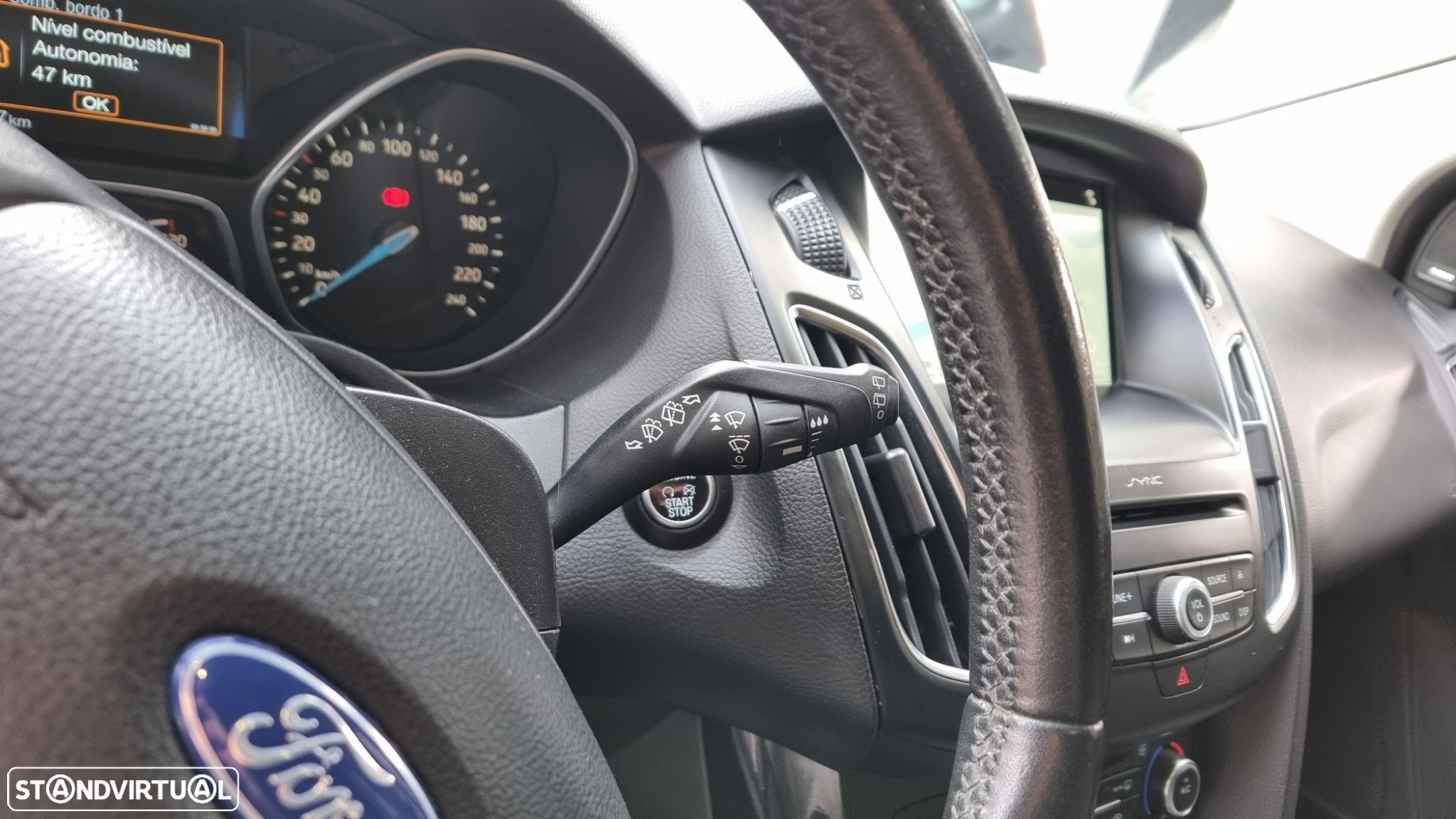 Ford Focus 1.0 EcoBoost Business - 13