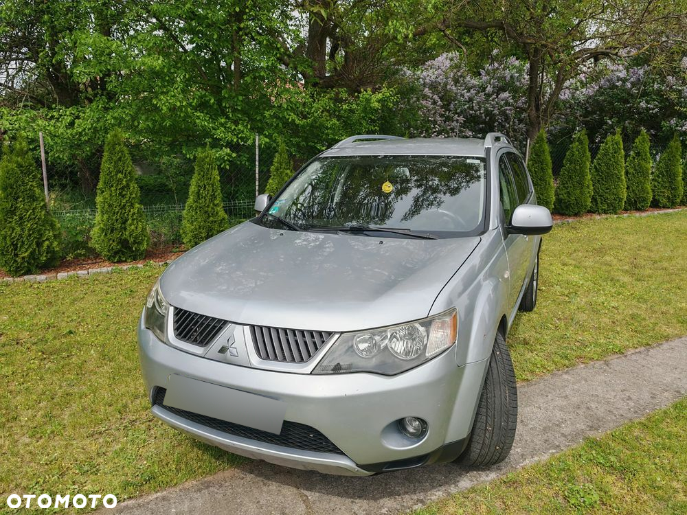 Mitsubishi Outlander 2.0 DID Instyle - 6