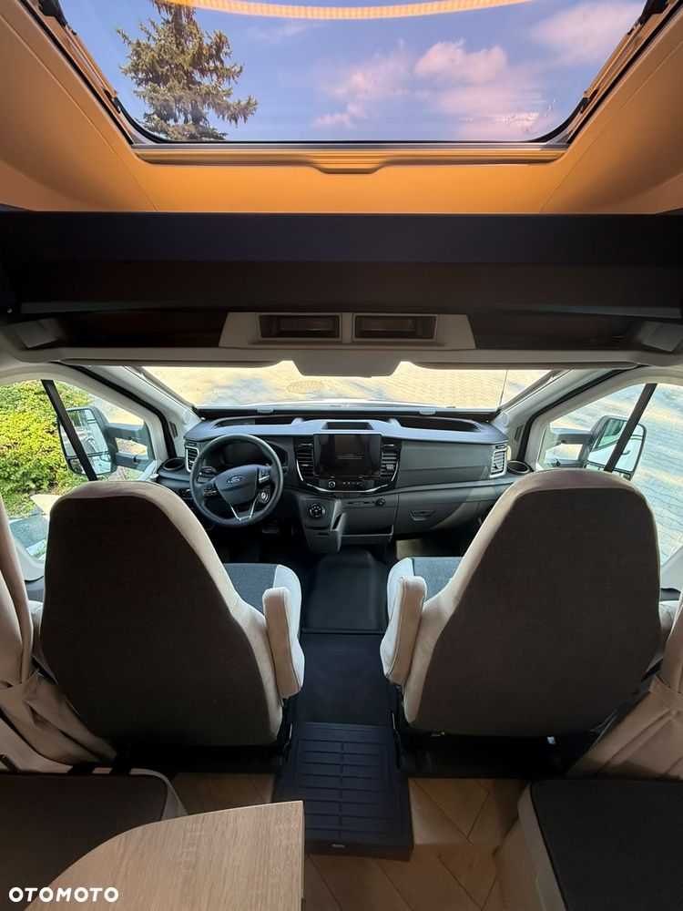 Ford Chausson 720 Titanium Line - 15