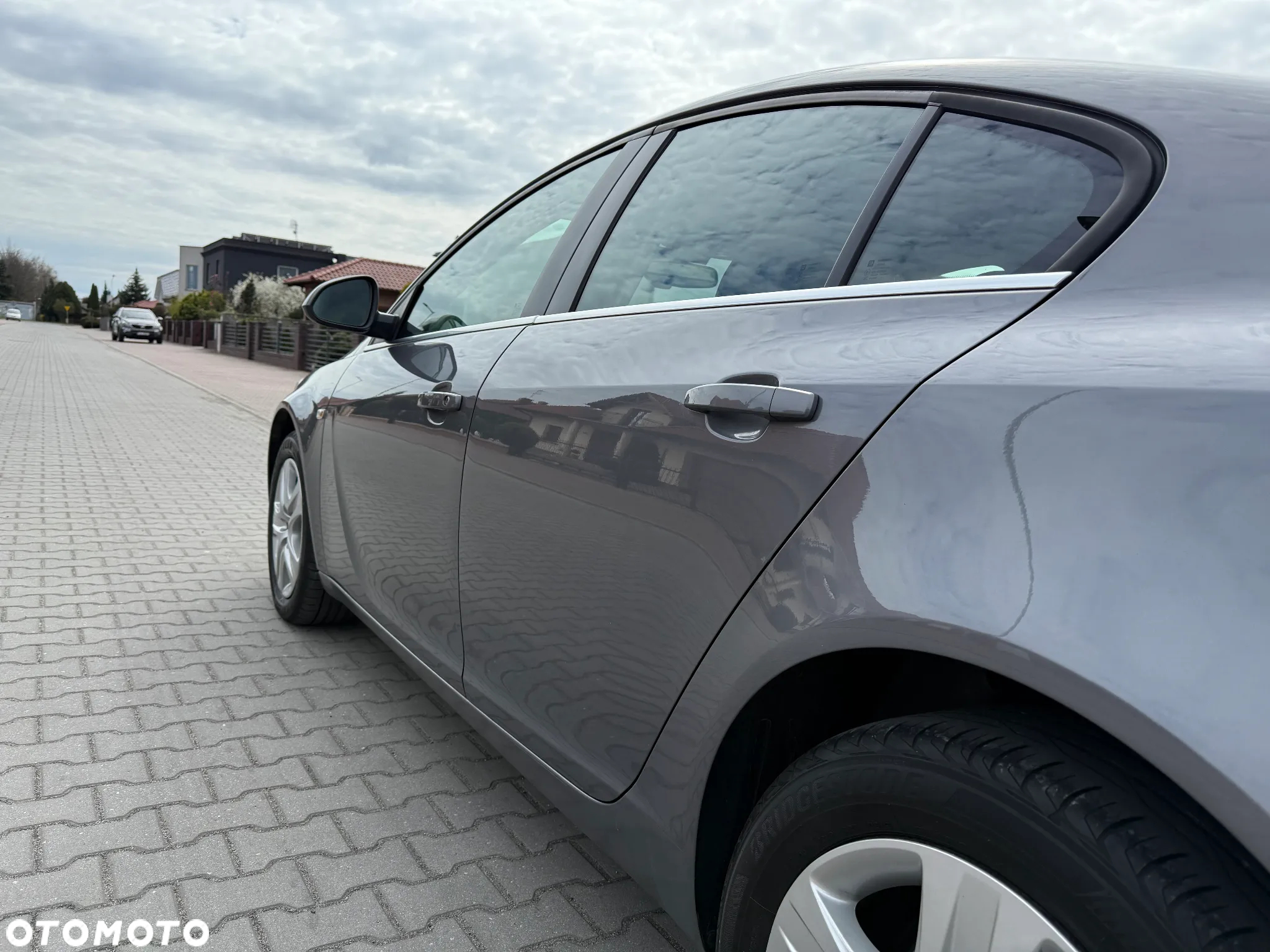 Opel Insignia - 12