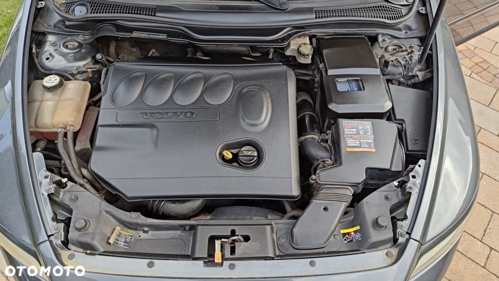 Volvo S40 2.0D Kinetic - 6