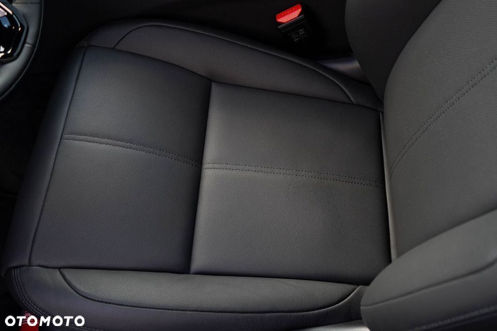 Land Rover Range Rover Velar P400 Dynamic SE - 17