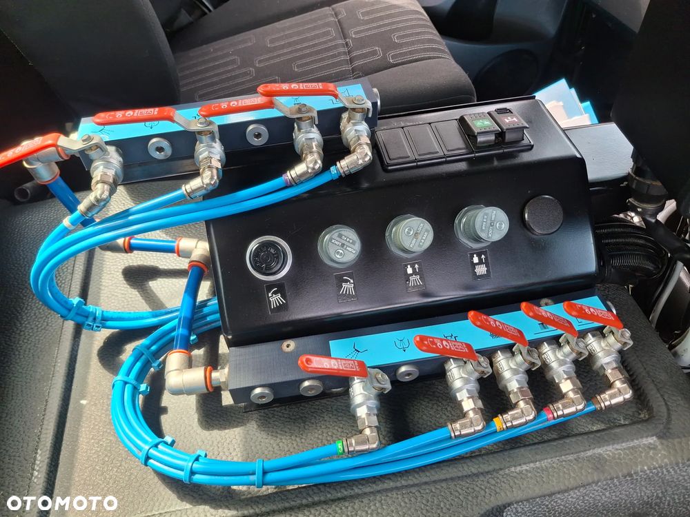 Mercedes-Benz Atego 1523 Zamiatarka Schmidt SK600 Karcher Euro 6 PM10 Listwa Wysokiego Ciśnienia 2 Silniki Szczotki L/R Rura Do Liści 2016r - 29