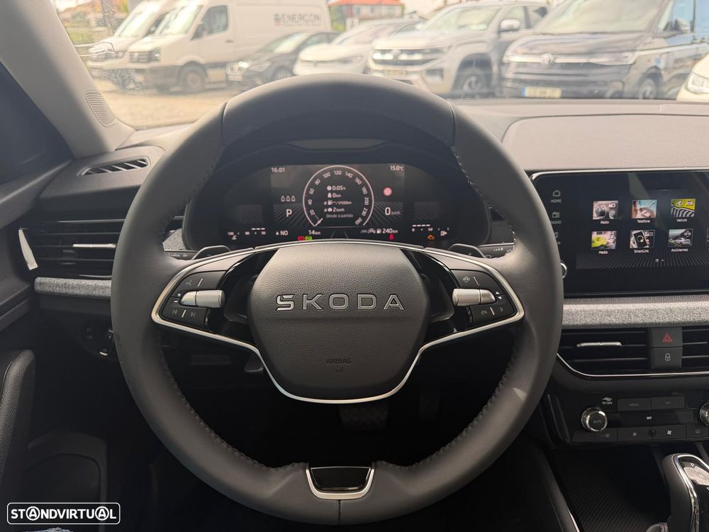 Skoda Kamiq 1.0 TSI Selection DSG - 10