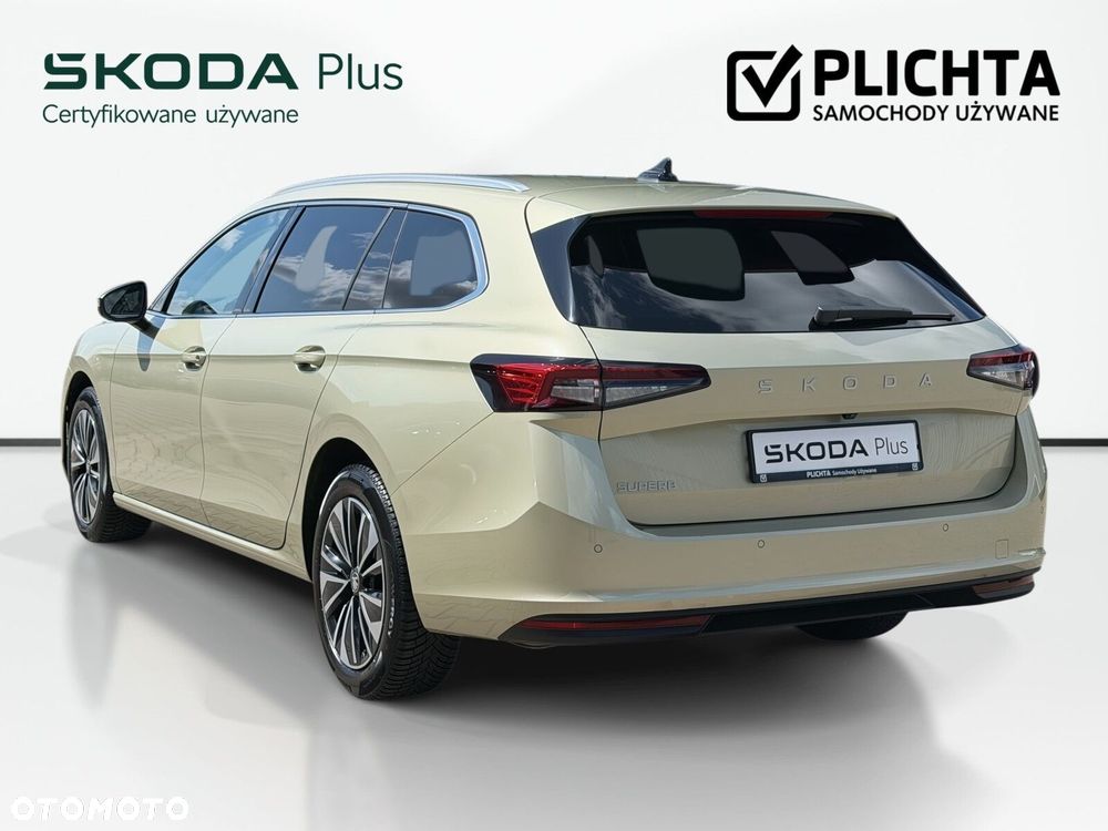 Skoda Superb 1.5 TSI mHEV Selection DSG - 9