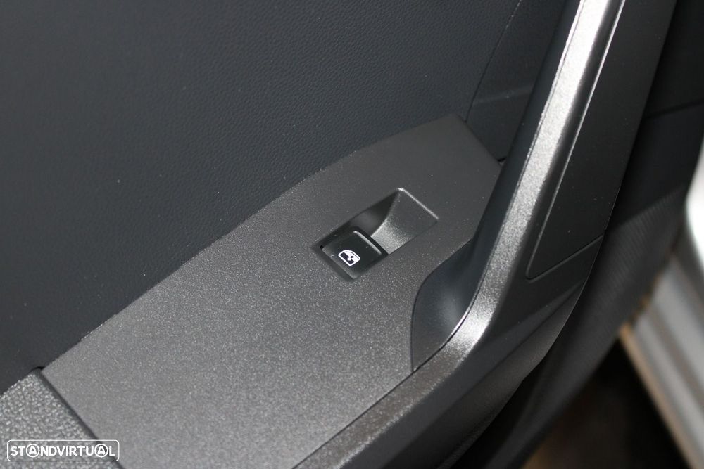 SEAT Ibiza 1.0 TSI FR - 30