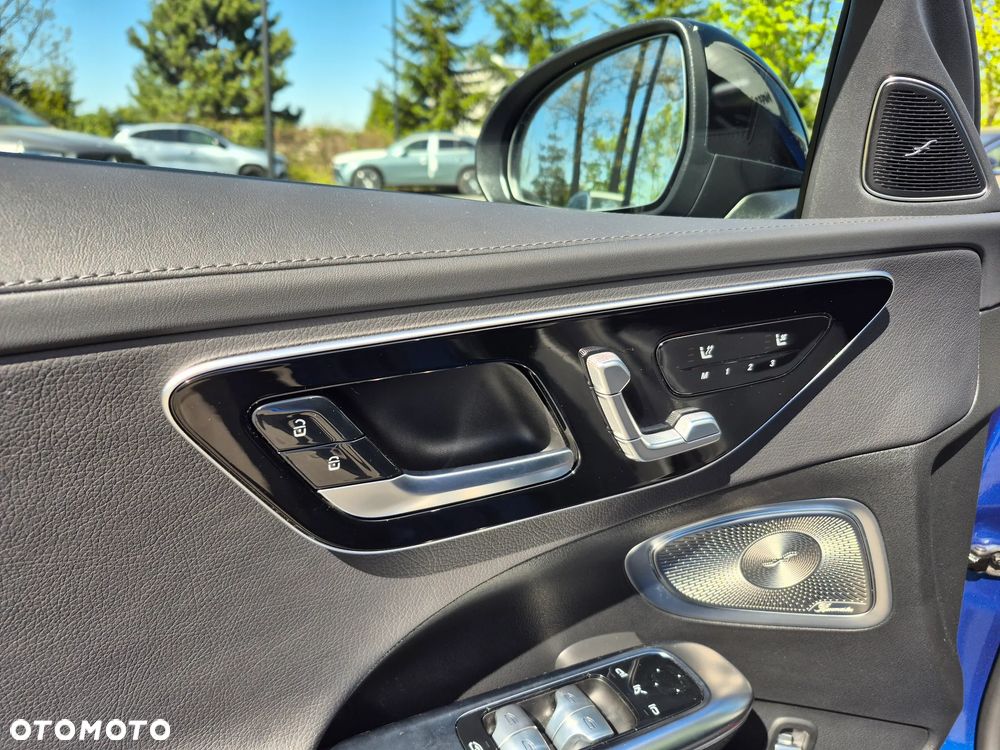 Mercedes-Benz Klasa C 220 d mHEV 4-Matic AMG - 19