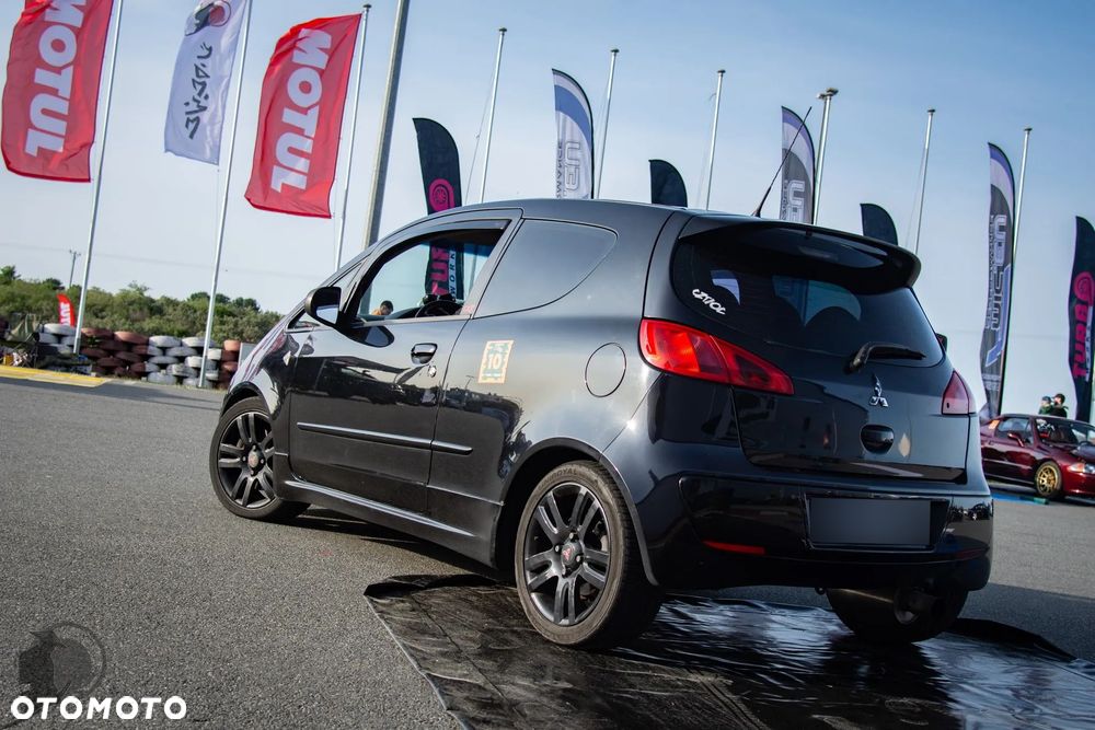 Mitsubishi Colt 1.5 Turbo - 4