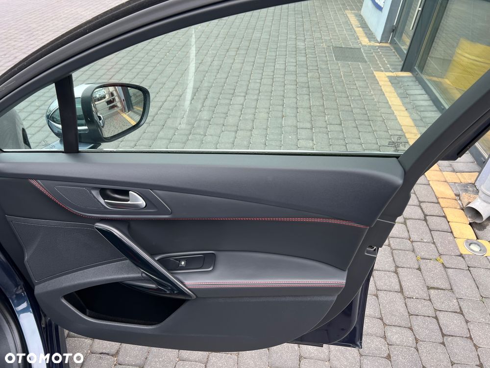 Peugeot 508 2.0 BlueHDi Allure S&S - 28