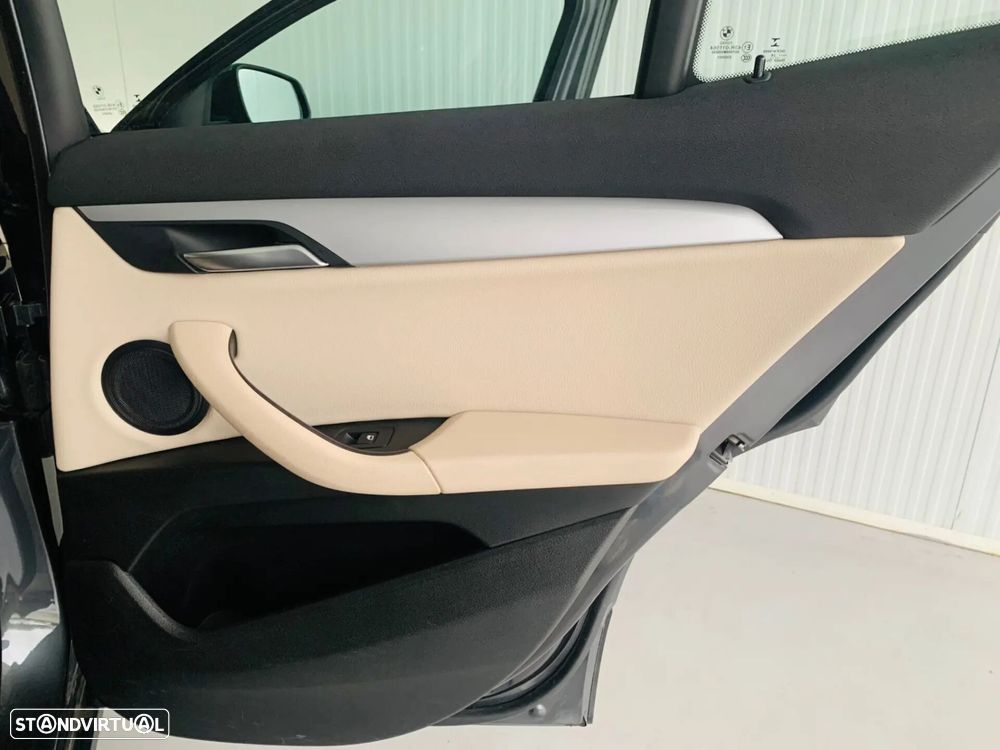 BMW X2 25 e xDrive - 41