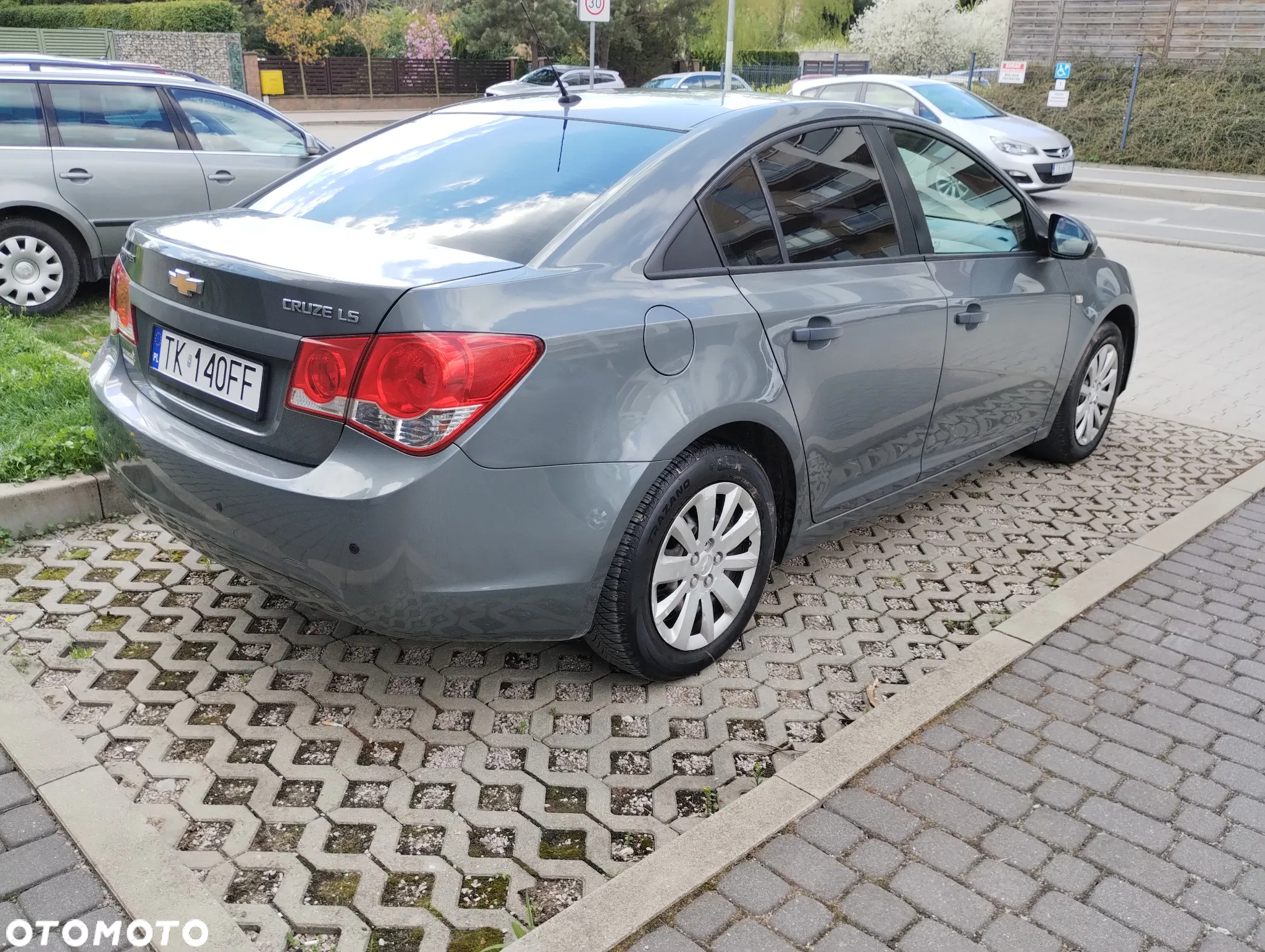 Chevrolet Cruze - 6