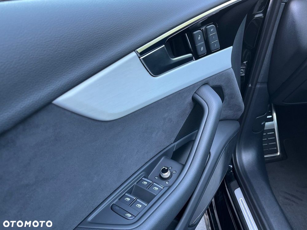 Audi A4 Limousine 45 TFSI mHEV Quattro S Line S tronic - 17