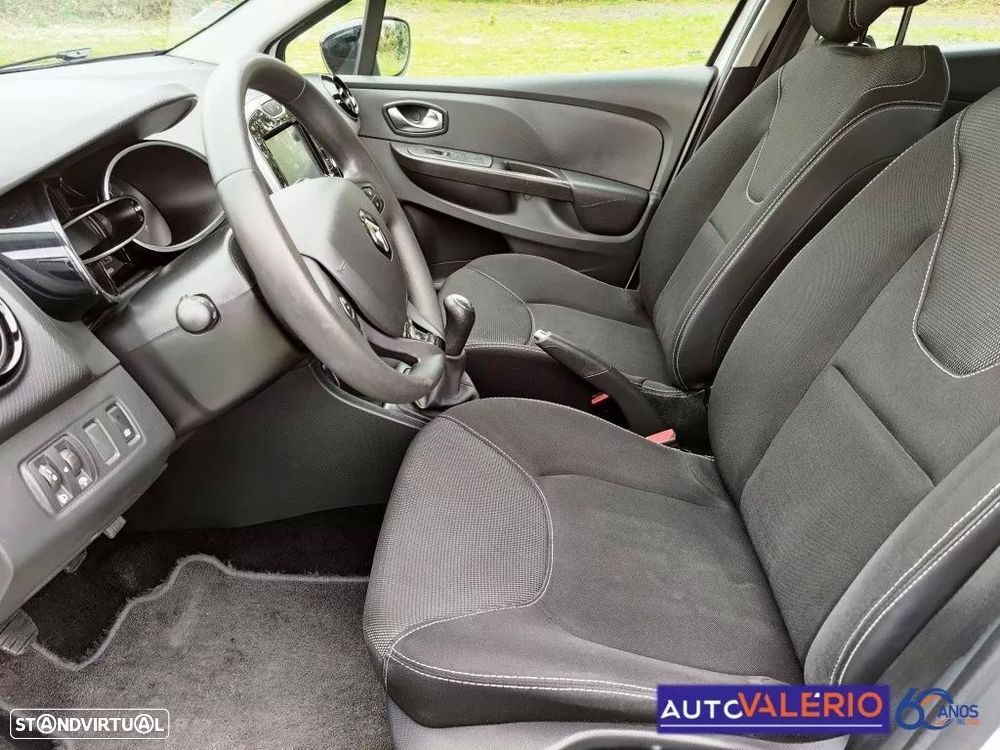 Renault Clio Sport Tourer 0.9 TCe Limited - 10