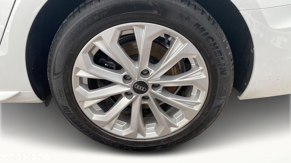 Audi A4 Limousine 40 TFSI mHEV Advanced S tronic - 14