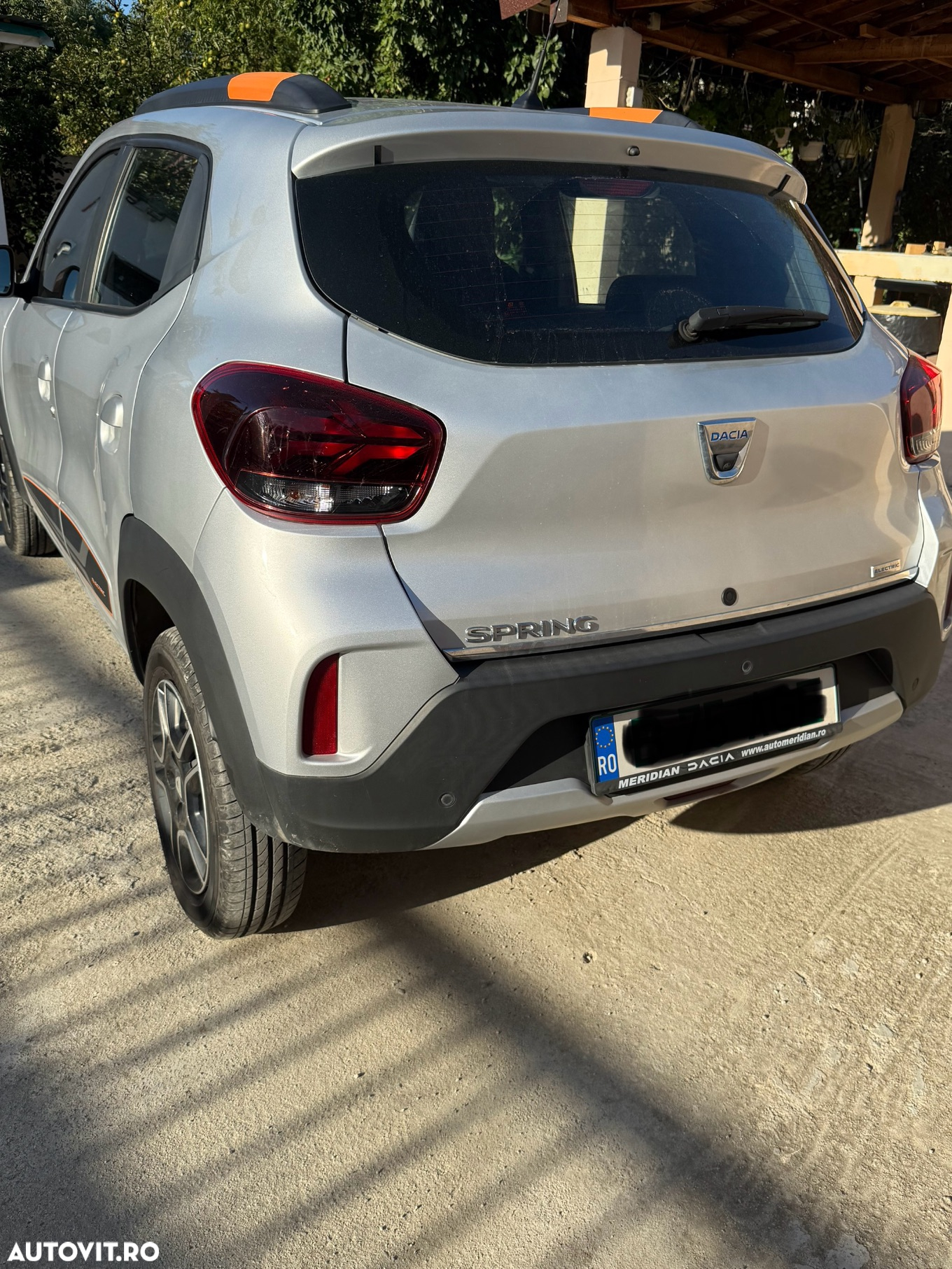 Dacia Spring - 6