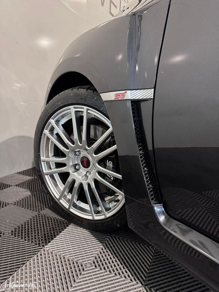 Subaru Impreza 2.5 WRX STi - 9