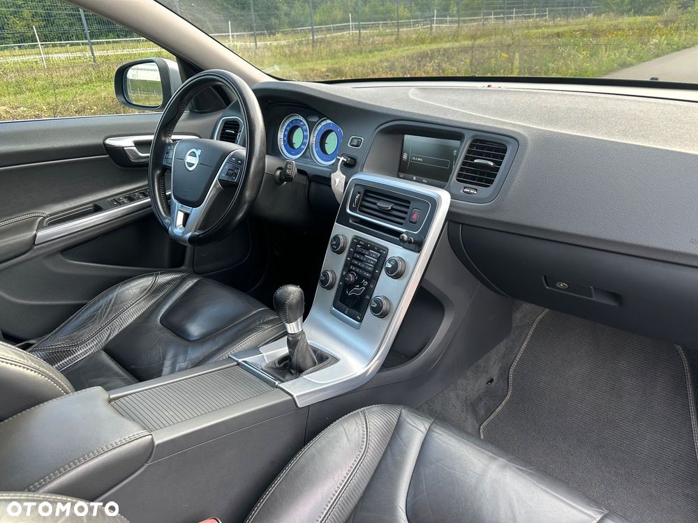 Volvo V60 - 17