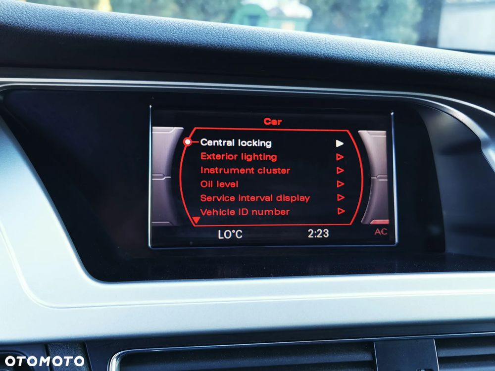 Audi A4 Allroad - 25