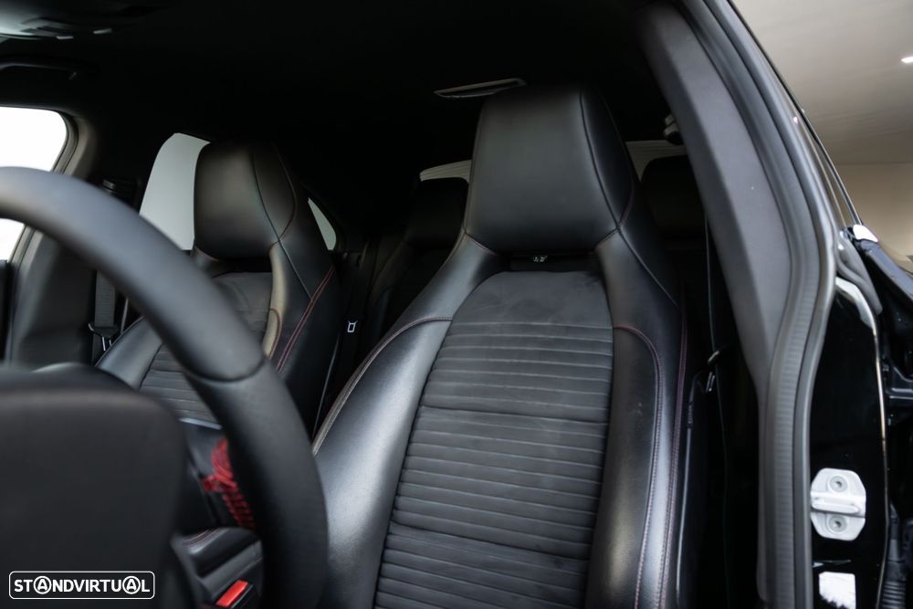 Mercedes-Benz CLA 180 d AMG Line - 29