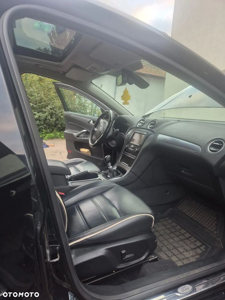 Ford Mondeo 2.0 TDCI Titanium - 15