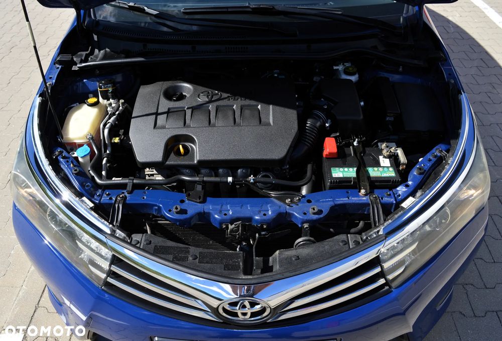 Toyota Corolla 1.6 Premium - 26