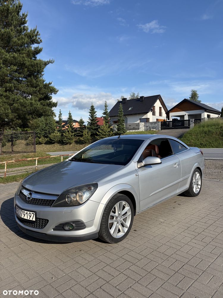 Opel Astra - 2