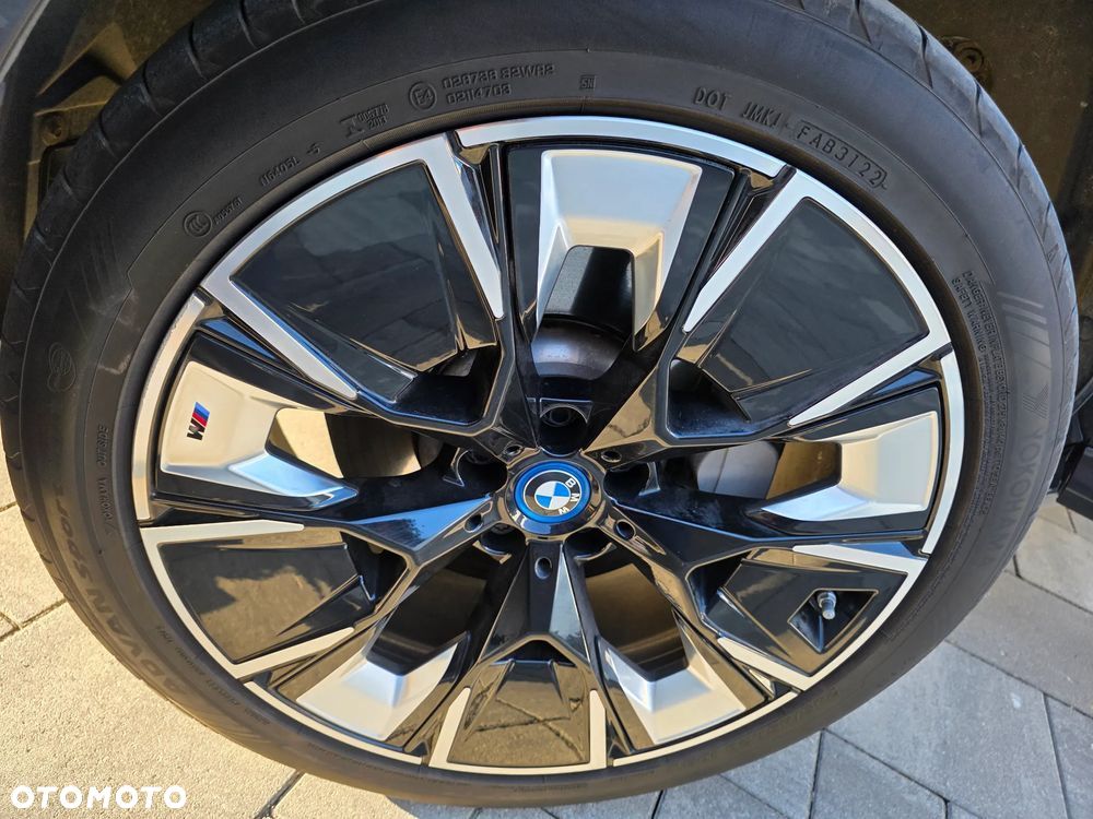 BMW iX3 80kWh Impressive - 16