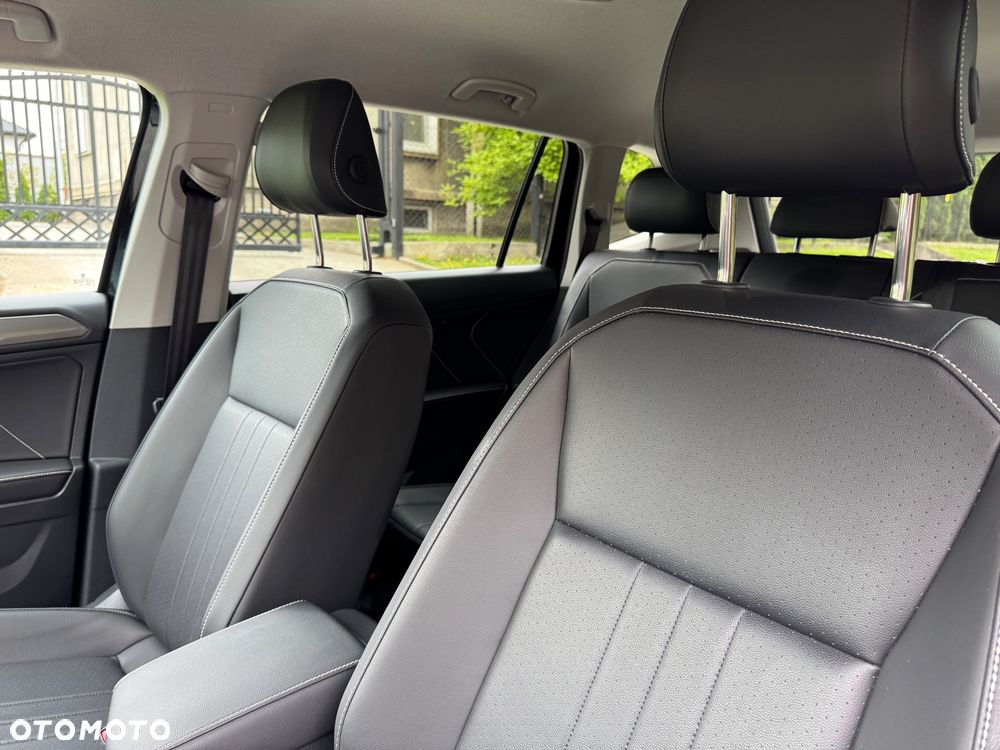 Volkswagen Tiguan - 16